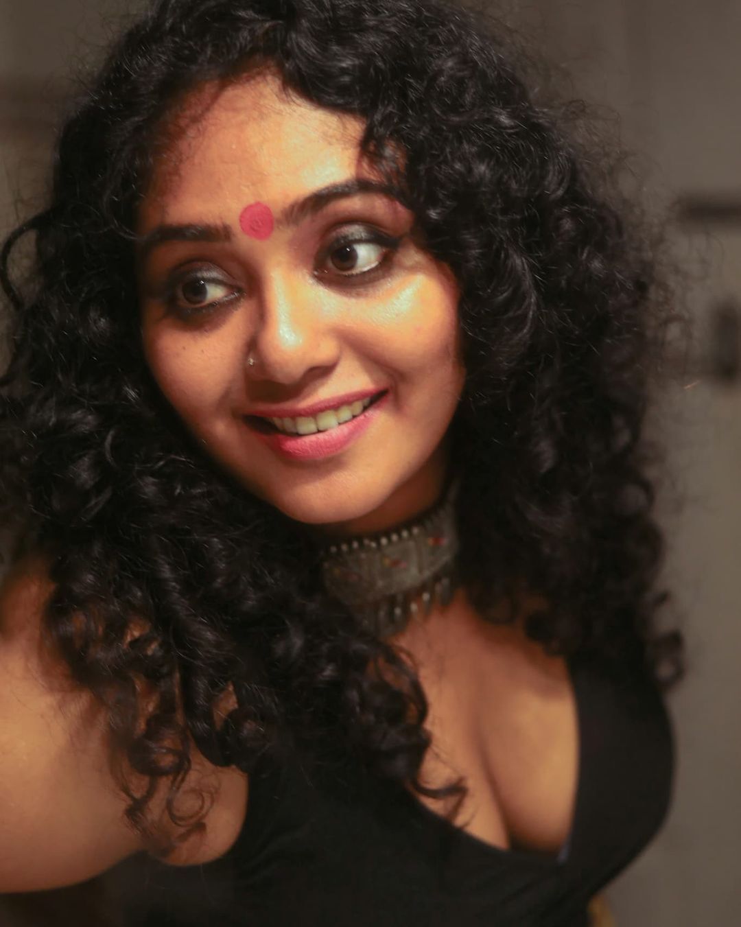 ഹോട്ട് ലുക്കില്‍ ബിഗ് ബോസ് താരം ഹിമ ശങ്കര്‍; ഫോട്ടോഷൂട്ട് കണ്ട് ഞെട്ടി ആരാധകര്‍