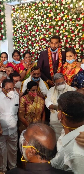 Former KA CM Siddaramaiah During S.Ramappas Daughter Marriage
