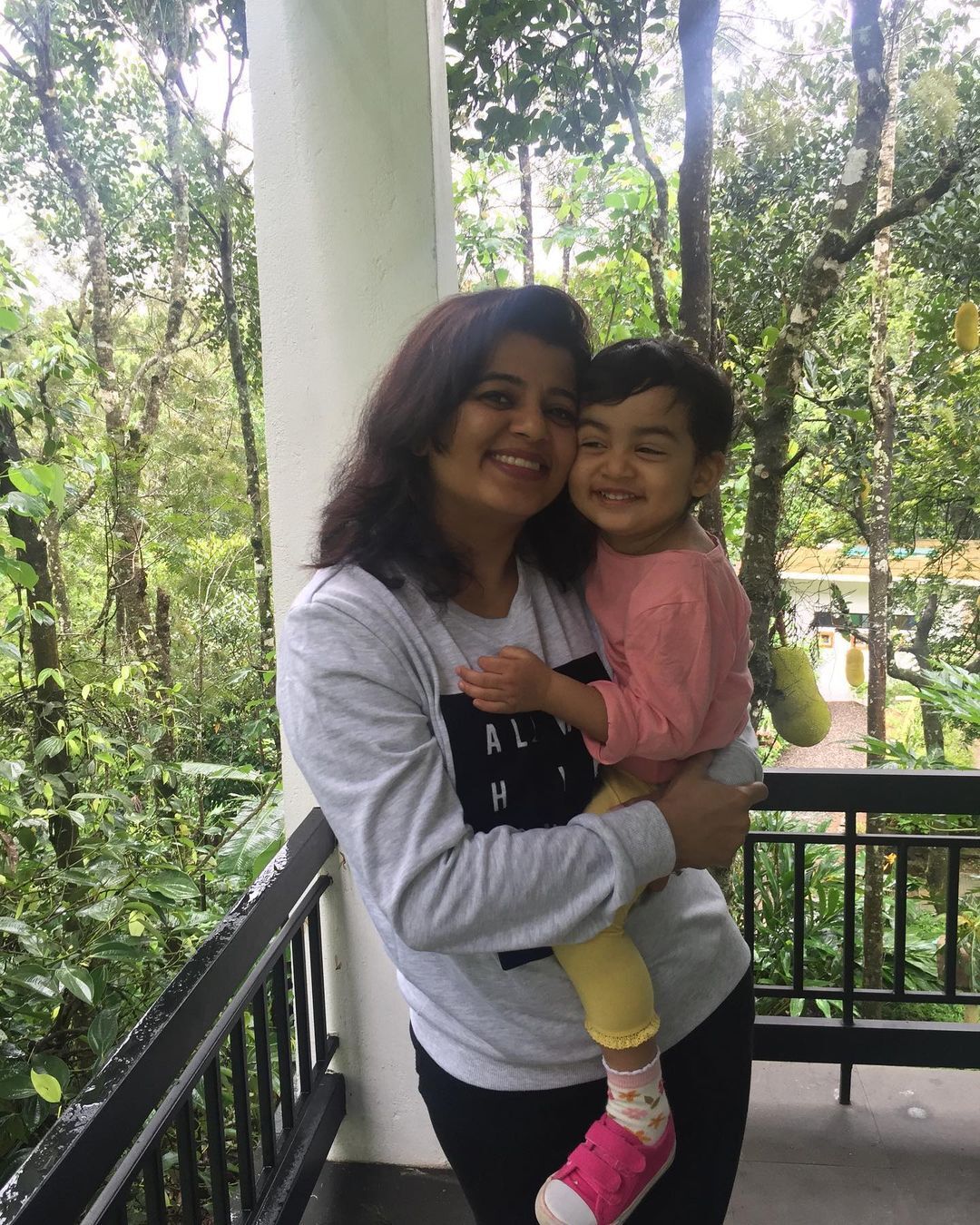 പ്രിയപ്പെട്ടവൾക്ക് പിറന്നാൾ ആശംസകൾ; സുപ്രിയയെകുറിച്ച് പൃഥ്വിരാജ്