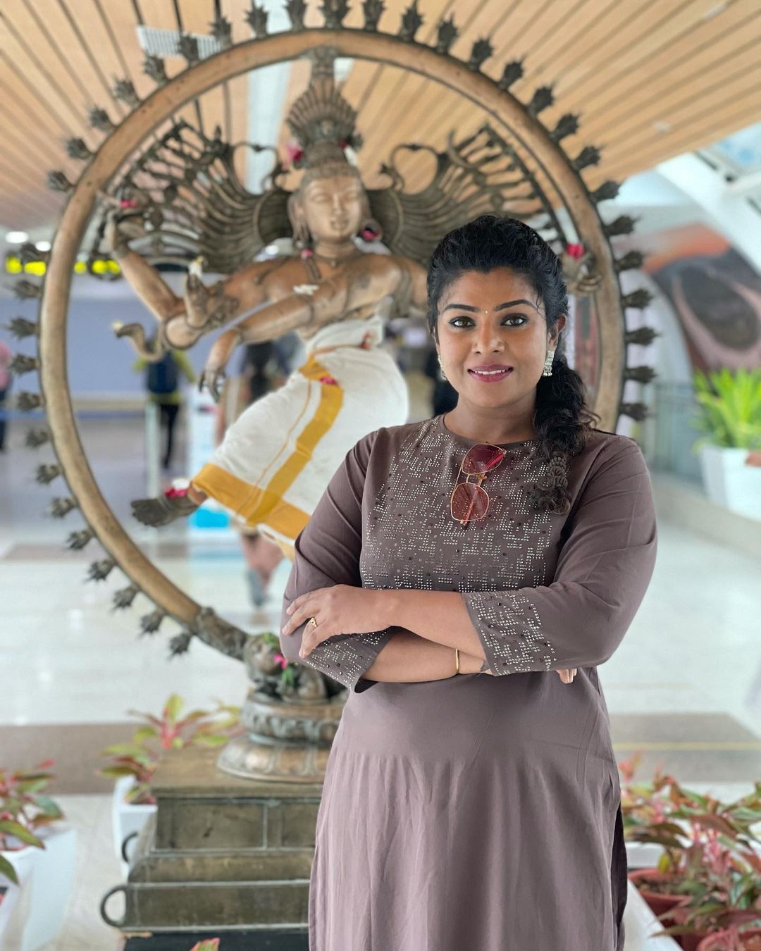 ബിഗ് ബോസ് വിജയി മണിക്കുട്ടനല്ല; വൈറലായി ലക്ഷ്മി ജയന്റെ പുതിയ ഫോട്ടോസ്