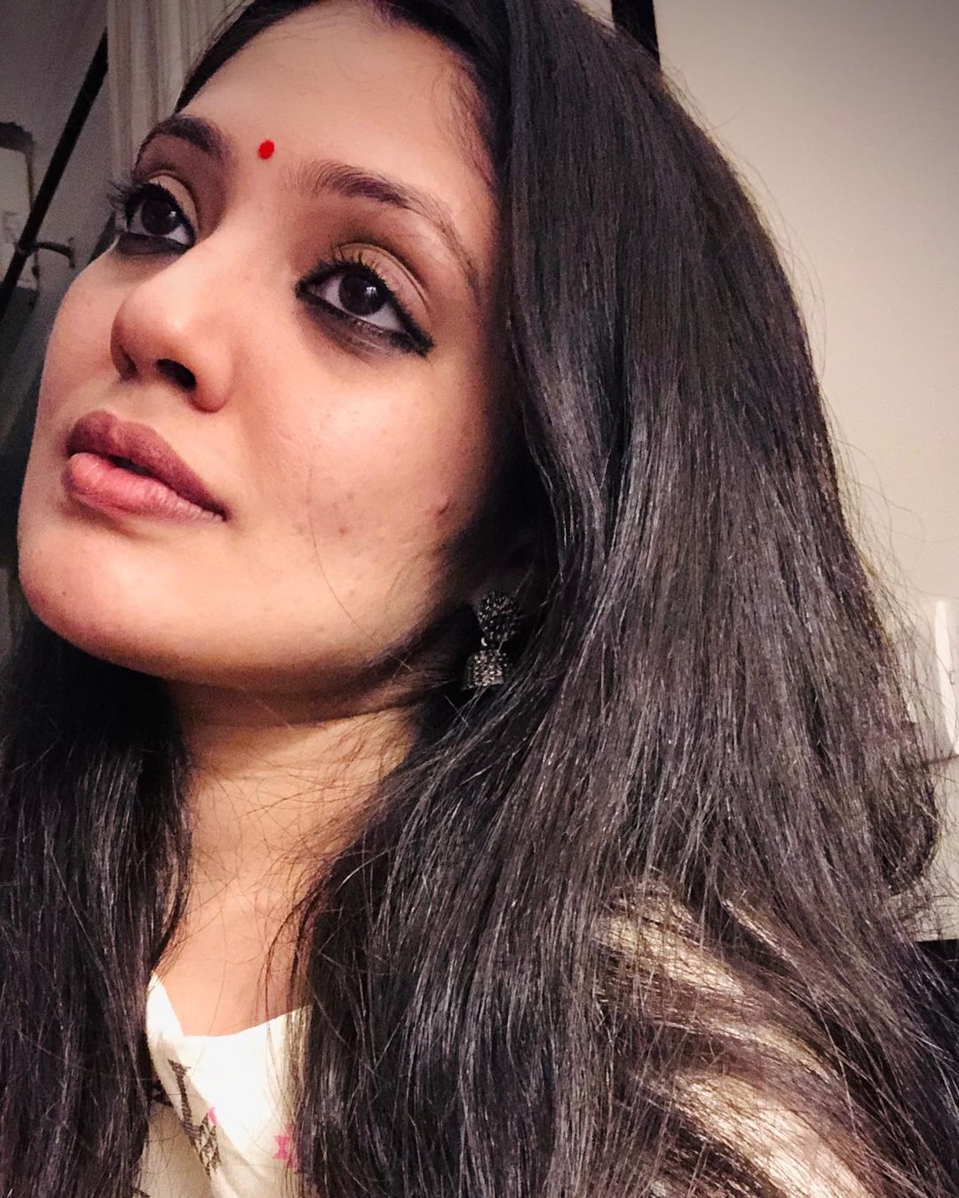 ശ്ലീവാച്ചന്റെ കെട്ട്യോളാകെ മാറിപോയി; മാലാഖയെ പോലെ വീണ നന്ദകുമാർ, ചിത്രങ്ങൾ