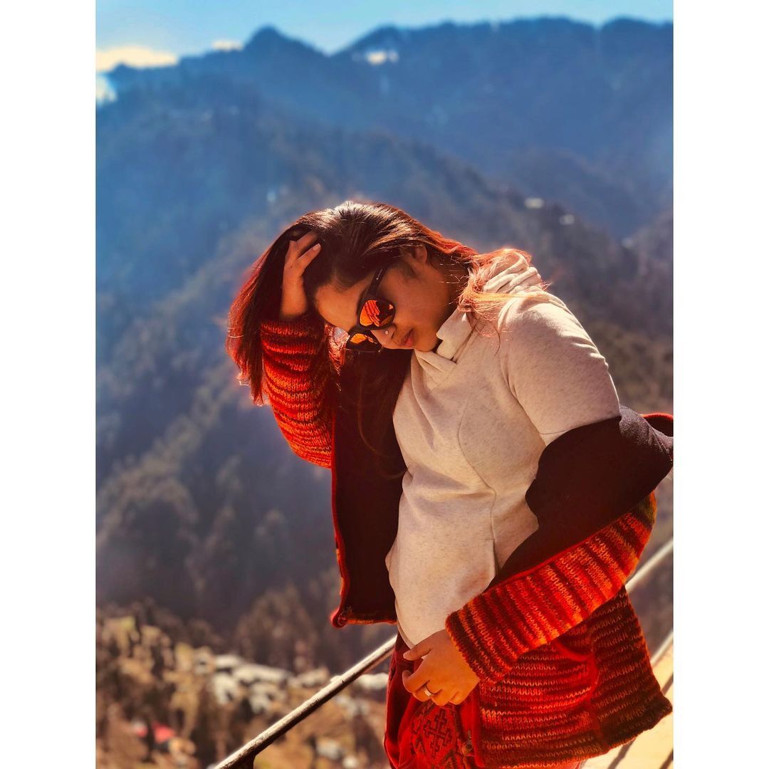 മഞ്ഞുമലകളെ തൊട്ട്; വെക്കേഷൻ മൂഡിൽ ഷഫ്ന നിസാം