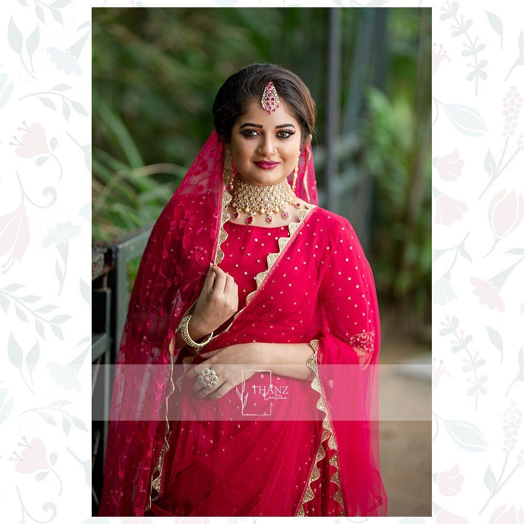 മഞ്ഞുമലകളെ തൊട്ട്; വെക്കേഷൻ മൂഡിൽ ഷഫ്ന നിസാം