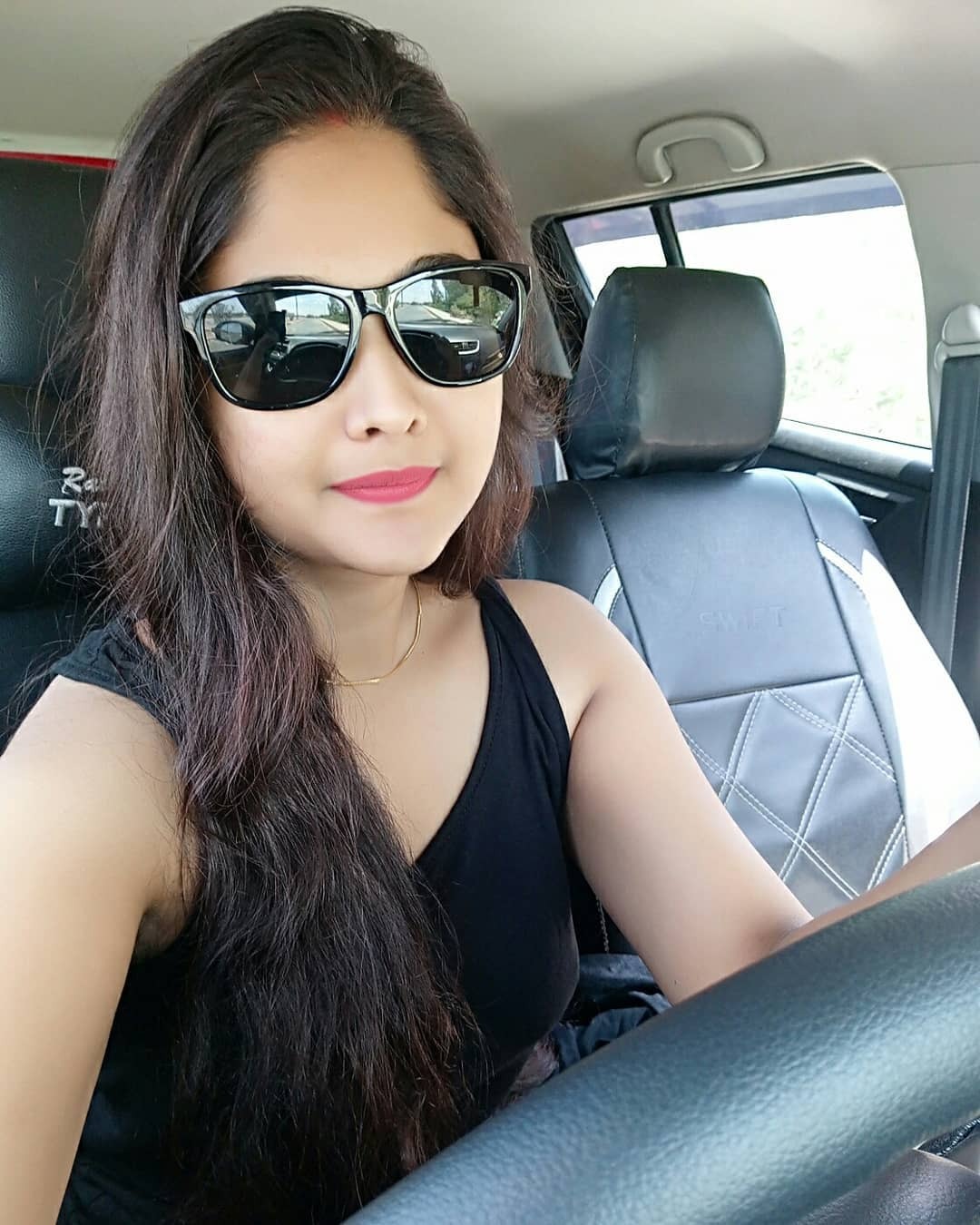 മൗനരാഗം നായിക ഐശ്വര്യയുടെ വൈറല്‍ ചിത്രങ്ങള്‍ ഏറ്റെടുത്ത് സോഷ്യല്‍ മീഡിയ, കാണാം