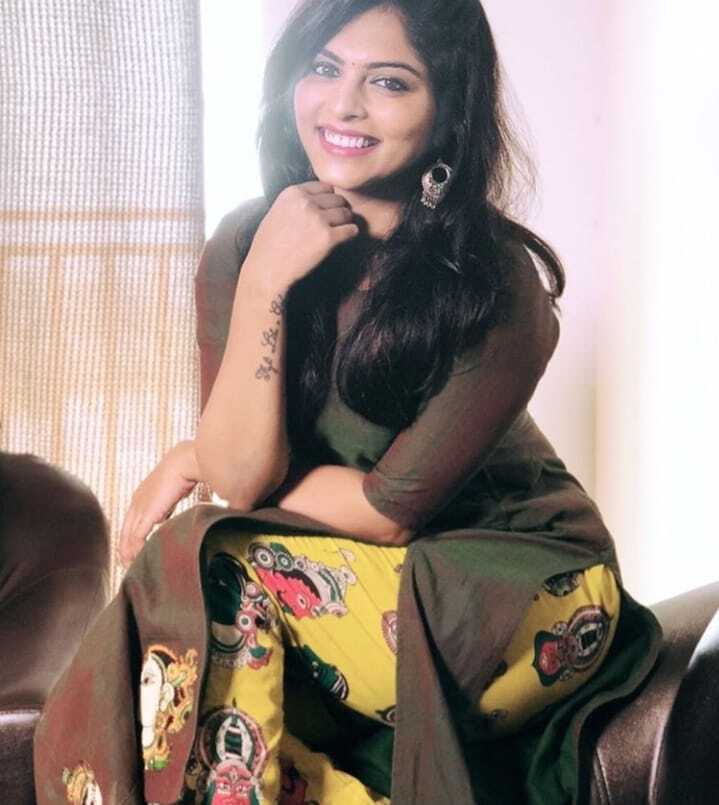 Mounika Reddy: సూర్య వెబ్‌ సిరీస్‌తో ఫ్యాన్స్‌ సొంతం చేసుకున్న ముద్దుగుమ్మ