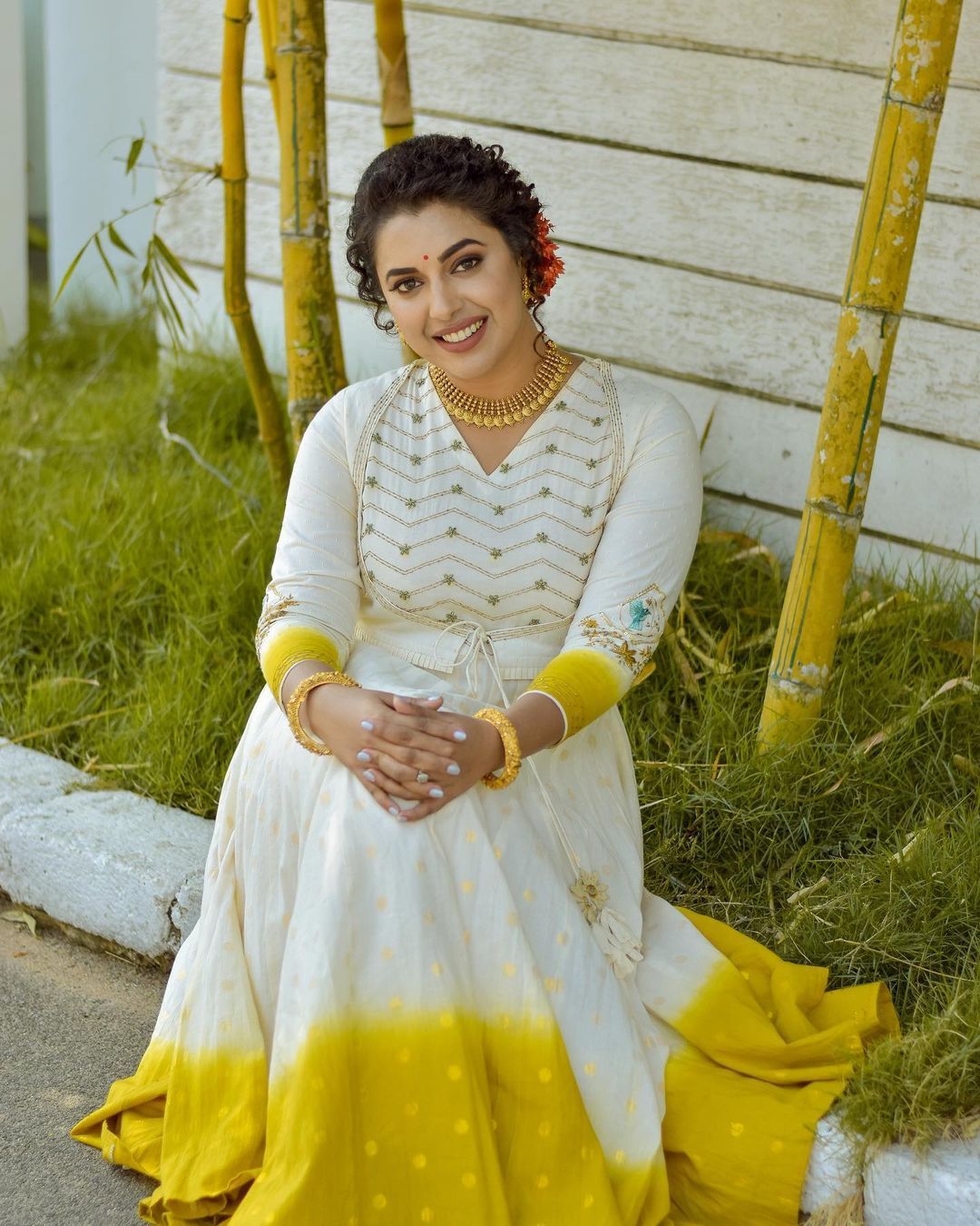 ഇവിടെ എന്തും പോകും; സ്റ്റൈലൻ ലുക്കിൽ ജ്വൂവൽ മേരി, ചിത്രങ്ങൾ