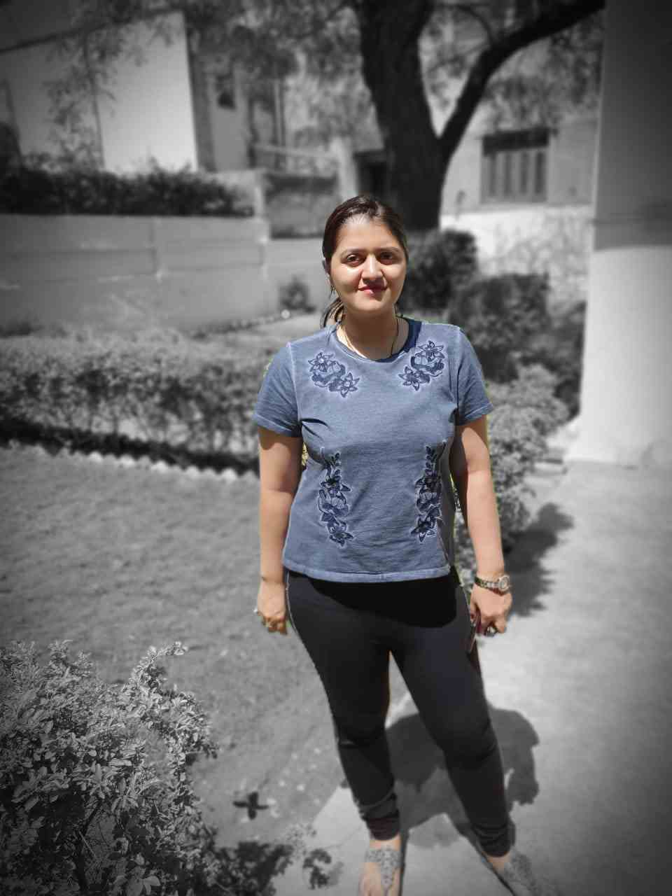 स्टाइल को लेकर चर्चाओं में रहती है IPS पूजा अवाना, किसी एक्ट्रेस से कम नहीं है अंदाज