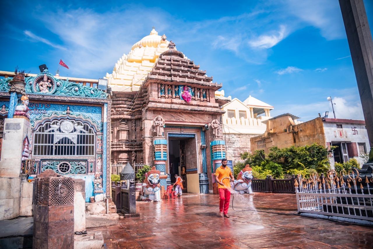 ବିଜେ କରିବେ ଚତୁର୍ଦ୍ଧାମୂର୍ତ୍ତି : ସିଂହଦ୍ୱାର ସାମ୍ନାରେ ତିନି ରଥ