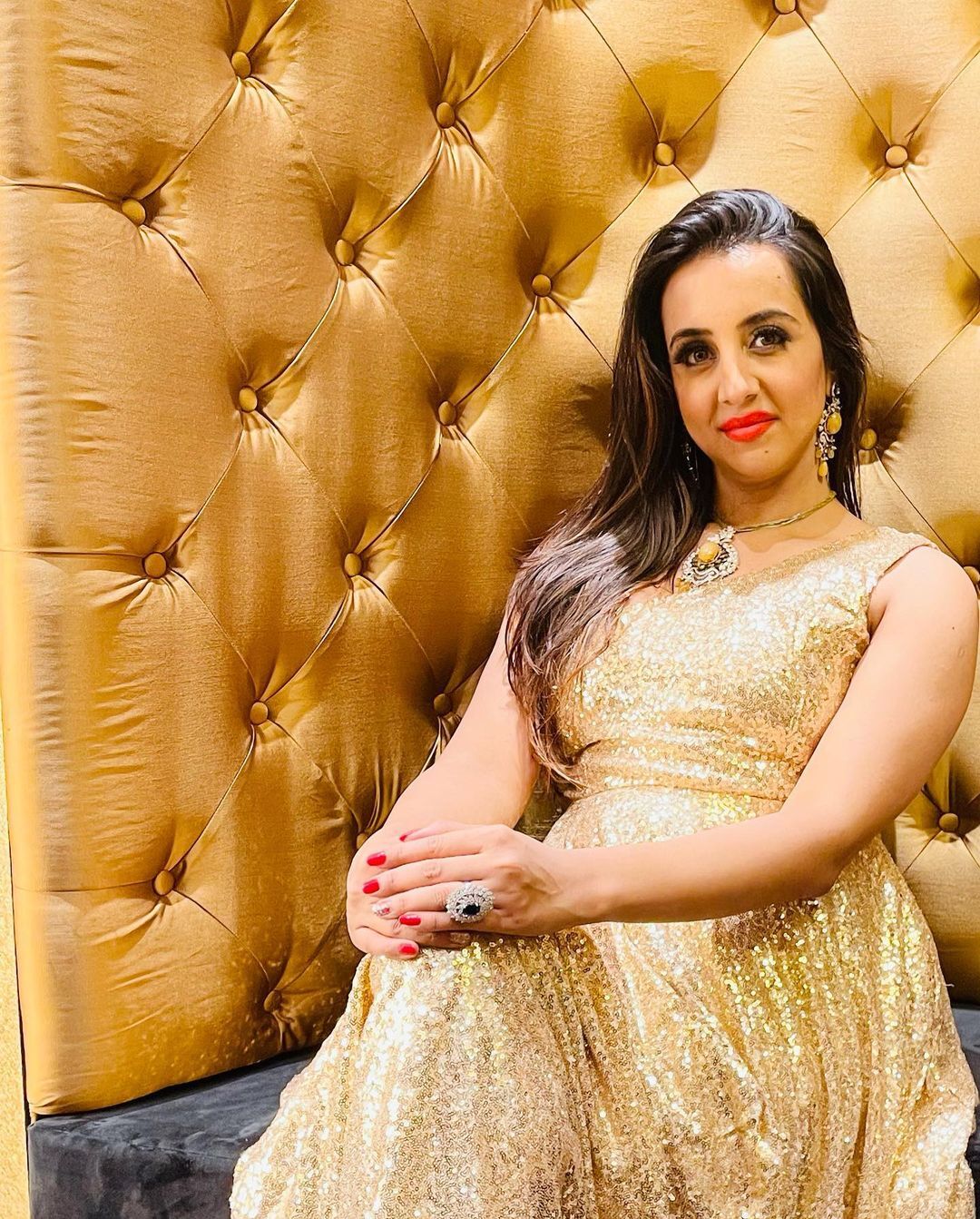 Sanjana Galrani హాట్ ఫోటోలు