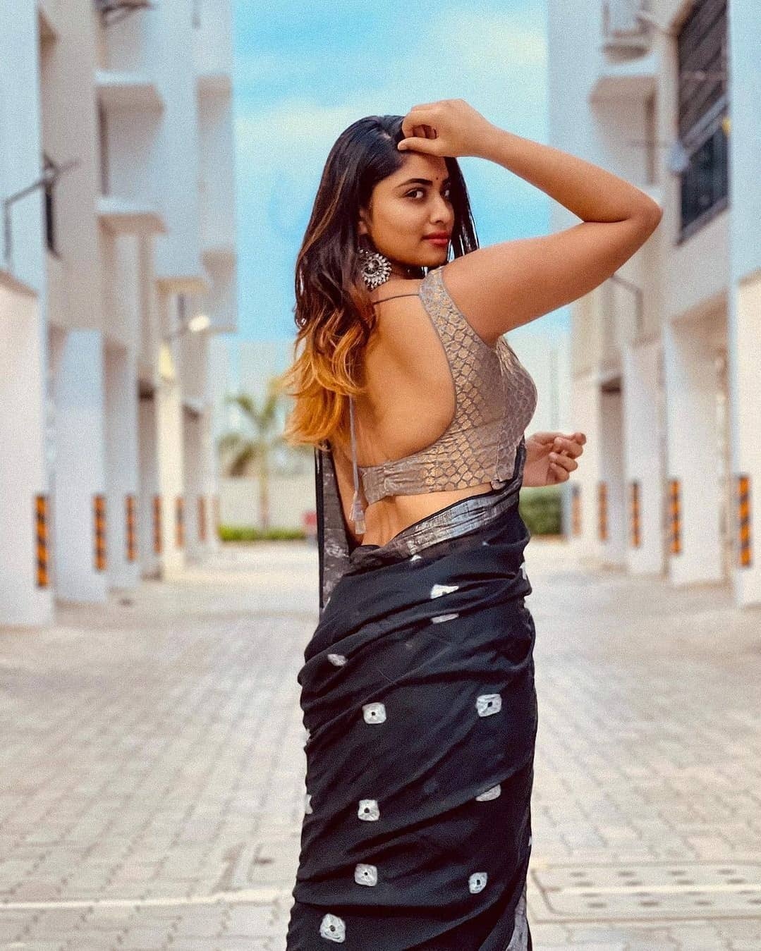 ശിവാനി നാരായണന്‍റെ കിടിലന്‍ ചിത്രങ്ങള്‍ കാണാം