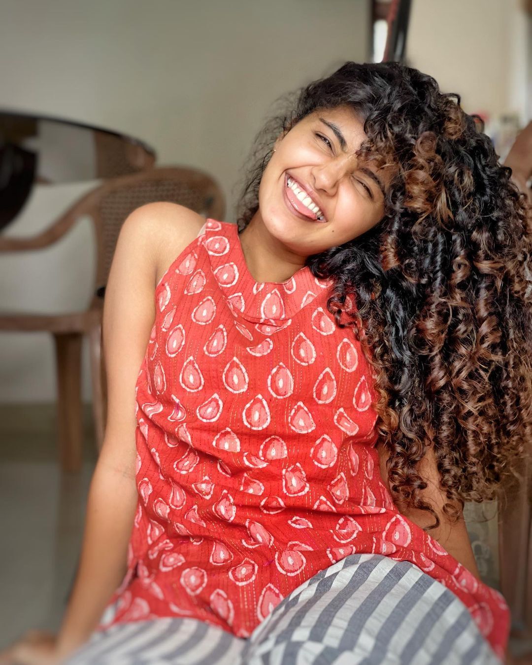 ഇത് നമ്മുടെ മേരിയല്ലേ? അനുപമയുടെ ഫോട്ടോഷൂട്ടിന് കയ്യടിച്ച് ആരാധകർ