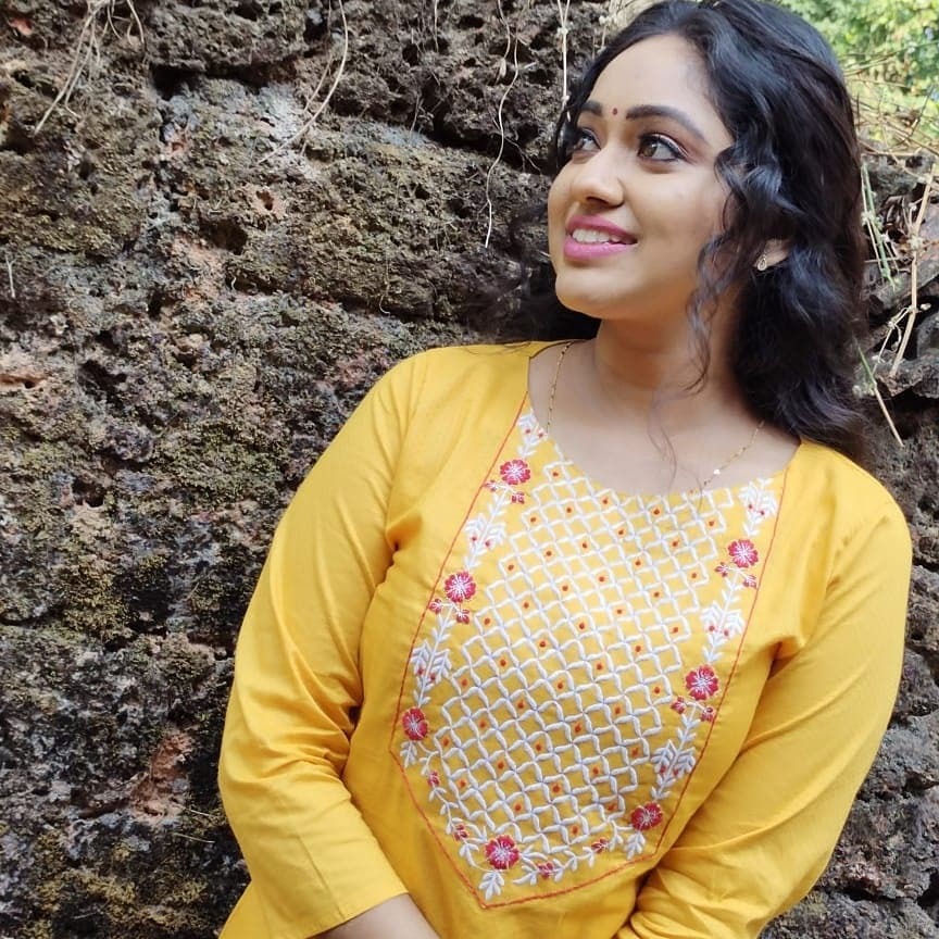 പുതിയ മേക്കോവറുകളില്‍ നടി മേഘ്‌ന വിന്‍സെന്റ്, ലേറ്റസ്റ്റ് ചിത്രങ്ങള്‍ കാണാം