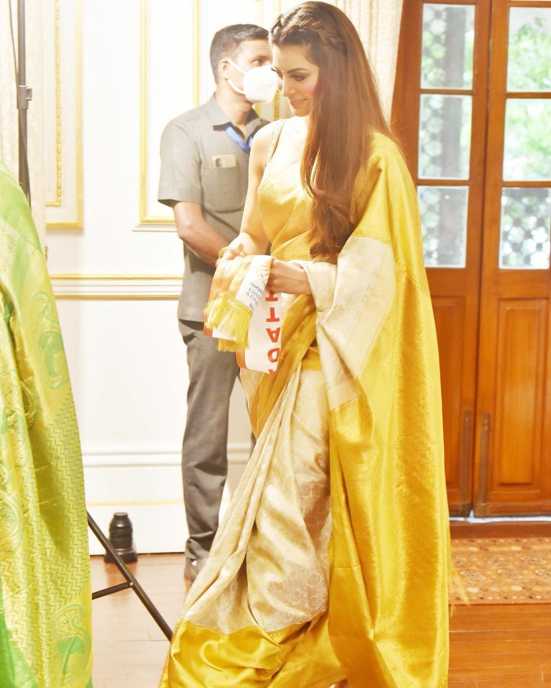 നാഷണല്‍ അവാര്‍ഡ് ഏറ്റുവാങ്ങി ഉര്‍വ്വശി റൗട്ടേല; ചിത്രങ്ങള്‍ കാണാം