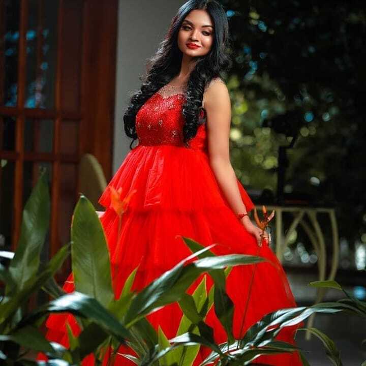 അടിയും വഴക്കുമൊക്കെ ബിഗ് ബോസില്‍; ഡിംപലുമായുള്ള പുതിയ ചിത്രങ്ങള്‍ പങ്കുവെച്ച് സൂര്യ 