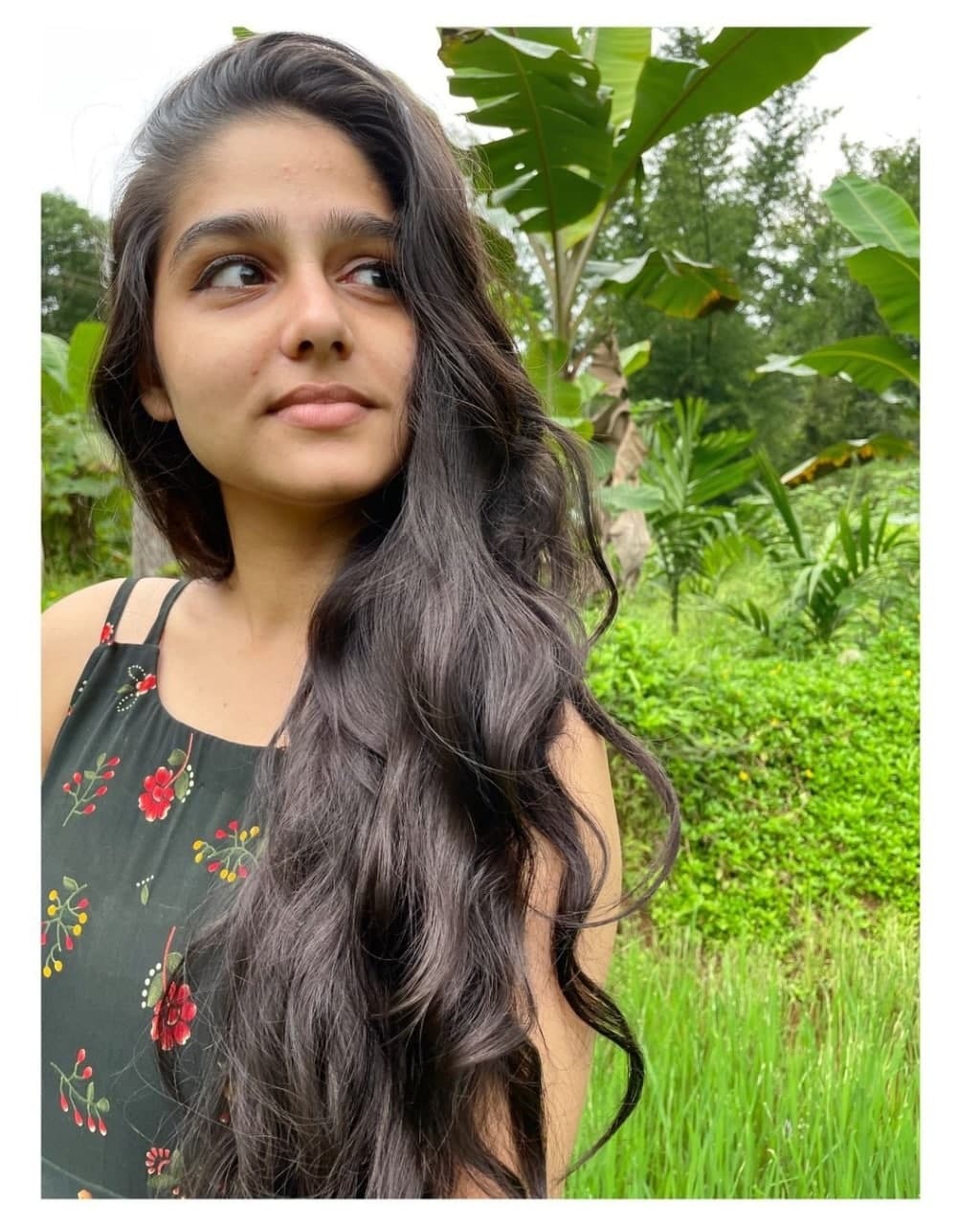 ചിരിയടക്കാനാകാതെ അനശ്വര രാജന്‍; യുവനടിയുടെ പുതിയ ഫോട്ടോ വൈറല്‍, എന്താണ് കാര്യമെന്ന് ആരാധകര്‍