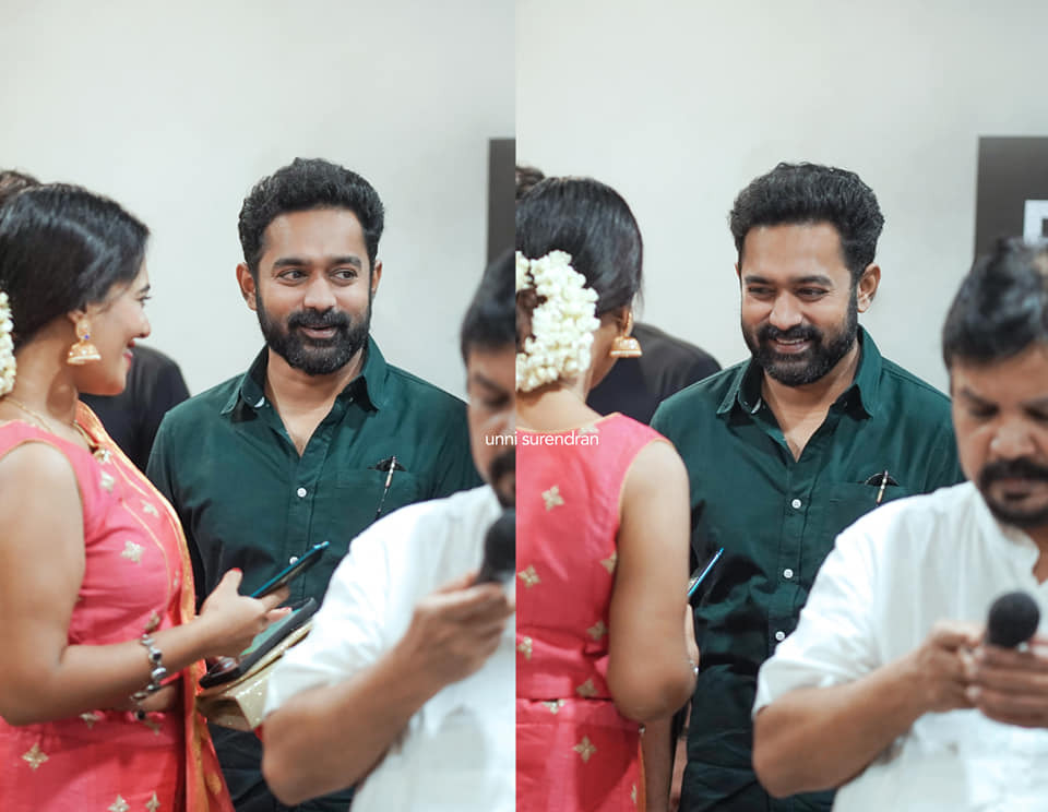 സ്റ്റൈലിഷായി അമ്മ യോഗത്തില്‍ എത്തിയ ആസിഫ് അലി: ചിത്രങ്ങള്‍ ഏറ്റെടുത്ത് ആരാധകര്‍