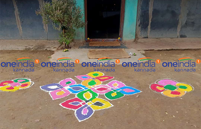 ಚಿತ್ರಗಳು: ಹಿರಿಯೂರಿನಲ್ಲಿ ಸಂಭ್ರಮದಿಂದ ವರಮಹಾಲಕ್ಷ್ಮಿ ಹಬ್ಬ ಮಾಡಿದ ಜನರು 