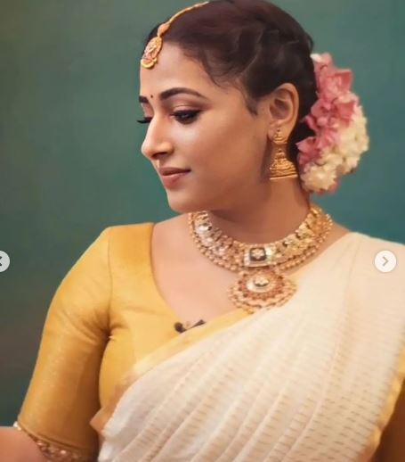 ഓണം ലുക്കില്‍ അടിച്ചു പൊളിച്ച് അനു സിത്താര: ചിത്രങ്ങള്‍ വൈറല്‍