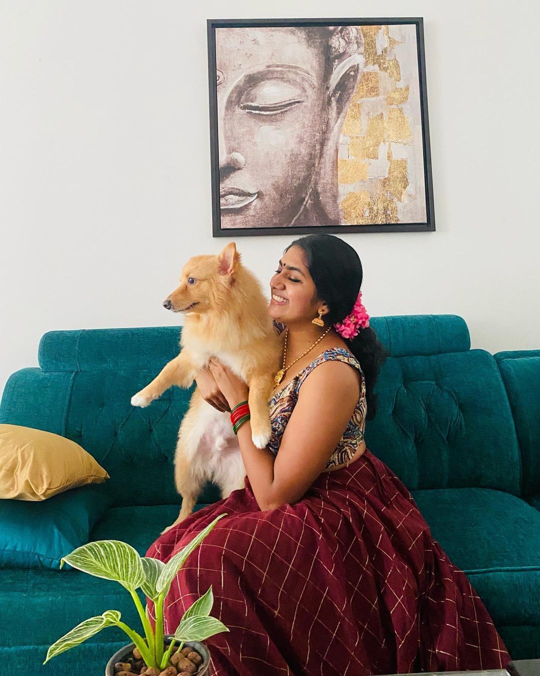 ഓണത്തിന് പുത്തന്‍ ലുക്കില്‍ നിമിഷ സജയന്‍: ഗംഭീരമായെന്ന് ആരാധകര്‍