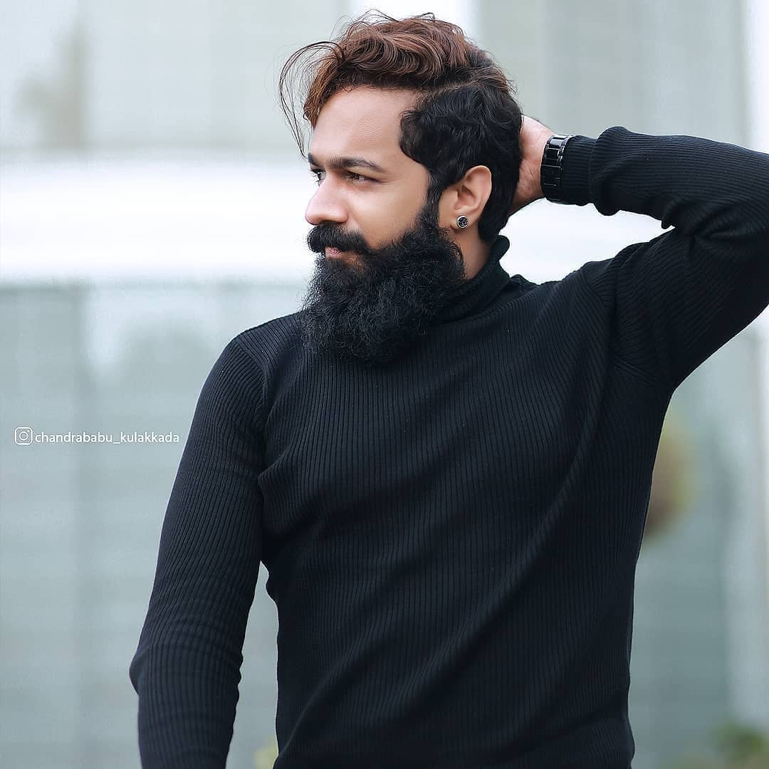 പുത്തന്‍ ലുക്കില്‍ ബിഗ് ബോസ് താരം സായി വിഷ്ണു: ഇത് മോഹന്‍ലാലിന്‍റെ ബറോസിന് വേണ്ടിയോ 