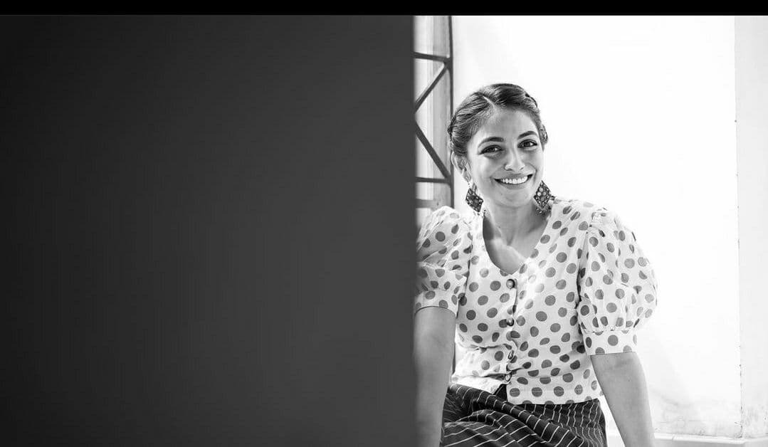 ആരാണിത്, കിടുക്കിയല്ലോ? കിടിലന്‍ മേക്കോവര്‍ ചിത്രങ്ങളുമായി നടി മൈഥിലി