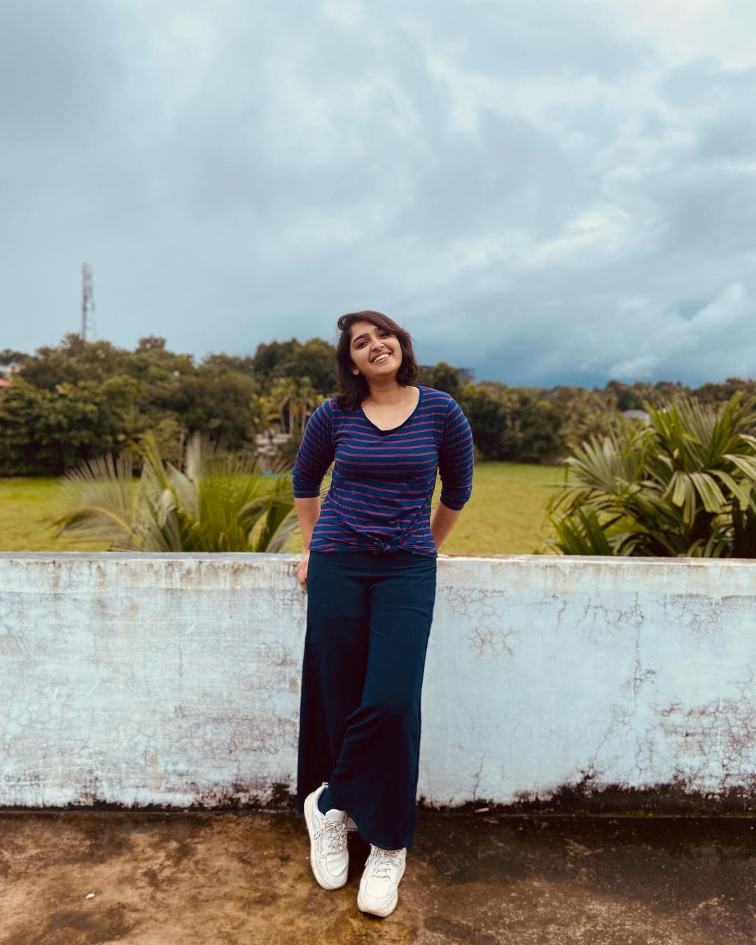 ചിരിച്ചുല്ലസിച്ച് പ്രിയതാരം സനൂഷ: ചിത്രം ഏറ്റെടുത്ത് ആരാധകര്‍