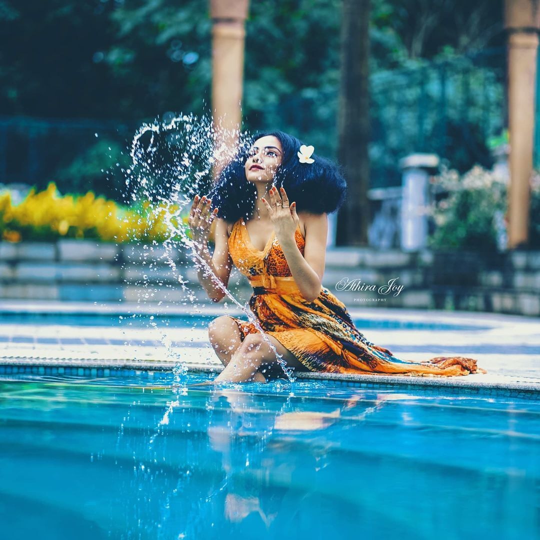 കിടിലന്‍ ലുക്കില്‍ സ്റ്റാര്‍ മാജിക് താരം അന്ന ചാക്കോ: വൈറലായി ചിത്രങ്ങള്‍