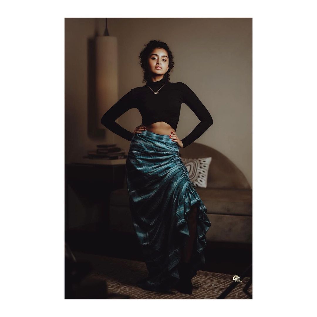 പുതുപുത്തന്‍ മേക്കോവറില്‍ അനുപമ പരമേശ്വരന്‍; വൈറലായ പുതിയ ഫോട്ടോഷൂട്ട് കാണാം