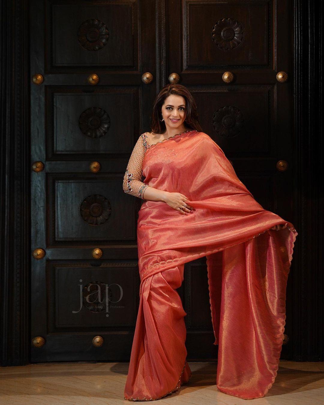 സാരിയിൽ അണിഞ്ഞൊരുങ്ങി ഭാവന, ഏറ്റവും പുതിയ ഫോട്ടോഷൂട്ട് ചിത്രങ്ങൾ