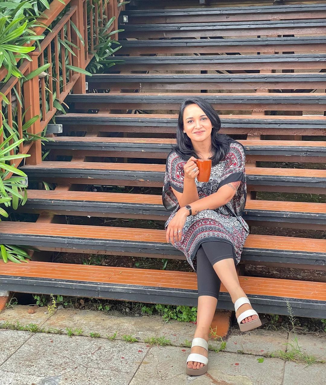 കേരള സാരിയില്‍ നാടന്‍ സുന്ദരിയായി നടി ലെന; വൈറലായി പുതിയ ഫോട്ടോഷൂട്ട്