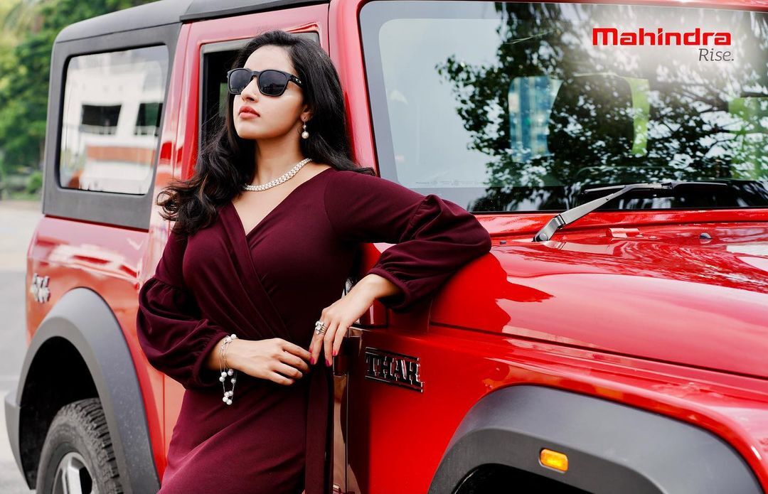 സൺ കിസ്ഡ്; മലയാളികളുടെ പ്രിയ താരം മാളവികയുടെ പുതിയ ചിത്രങ്ങളേറ്റെടുത്ത് ആരാധകർ