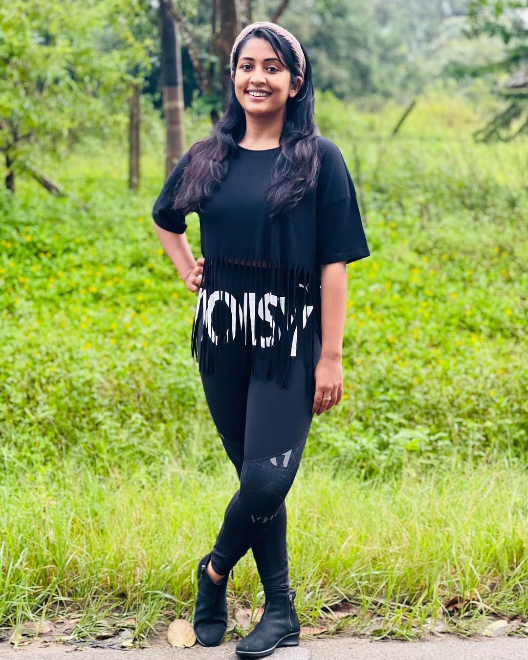 കസവ് സാരിയില്‍ അതിസുന്ദരിയായി നടി നവ്യ നായര്‍; വൈറലായ ഓണ ചിത്രങ്ങള്‍ കാണാം