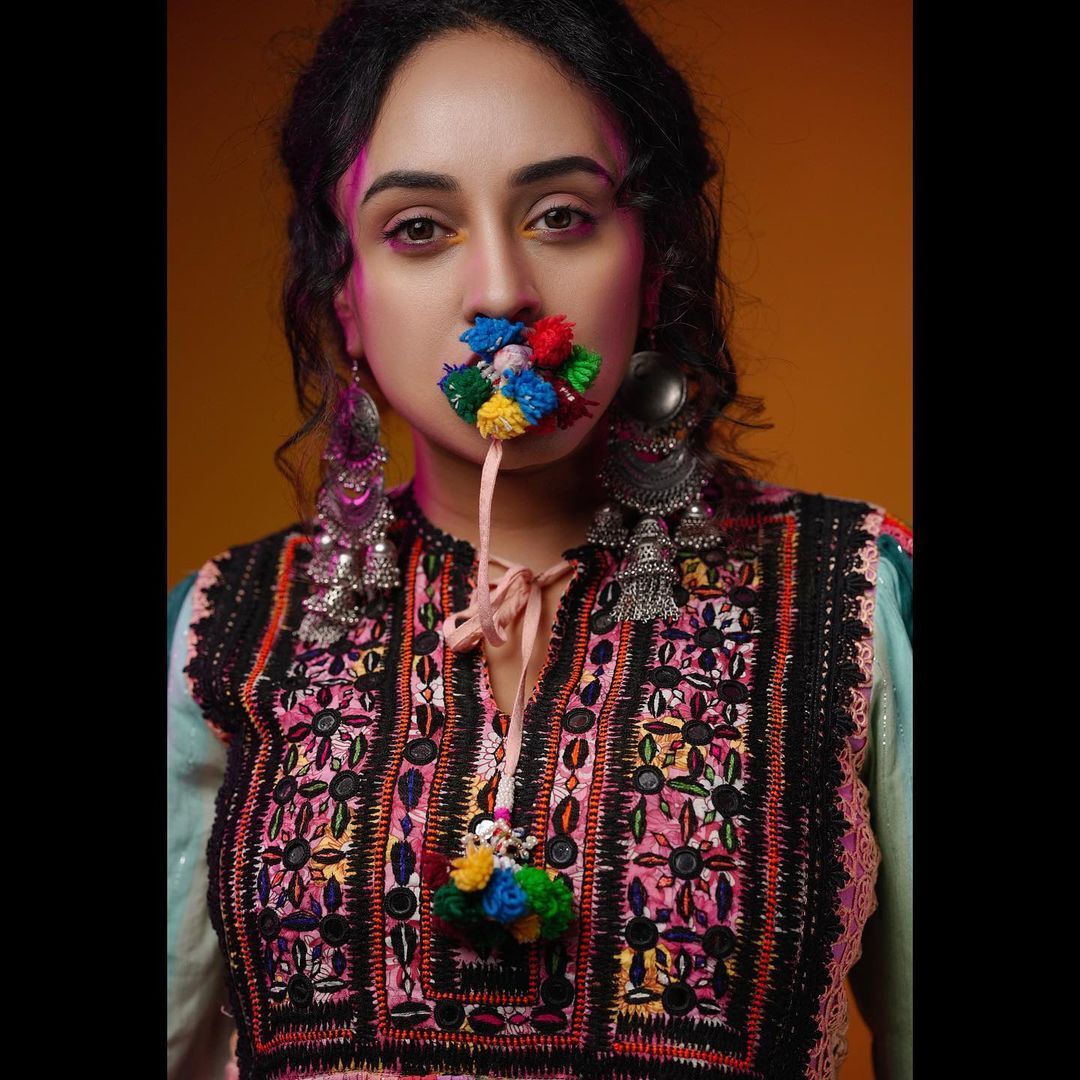 റോക്കിംഗ് പേളി മാണി; വെറൈറ്റി ഫോട്ടോ ഷൂട്ടുമായി താരം, ചിത്രങ്ങള്‍ വൈറല്‍