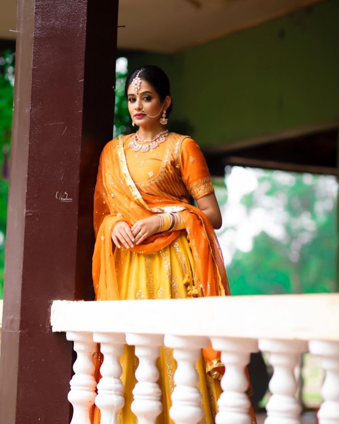 കിടിലം മേക്ക്ഓവറിൽ പ്രിയമണി; ഫൊട്ടോഷൂട്ട് വൈറൽ