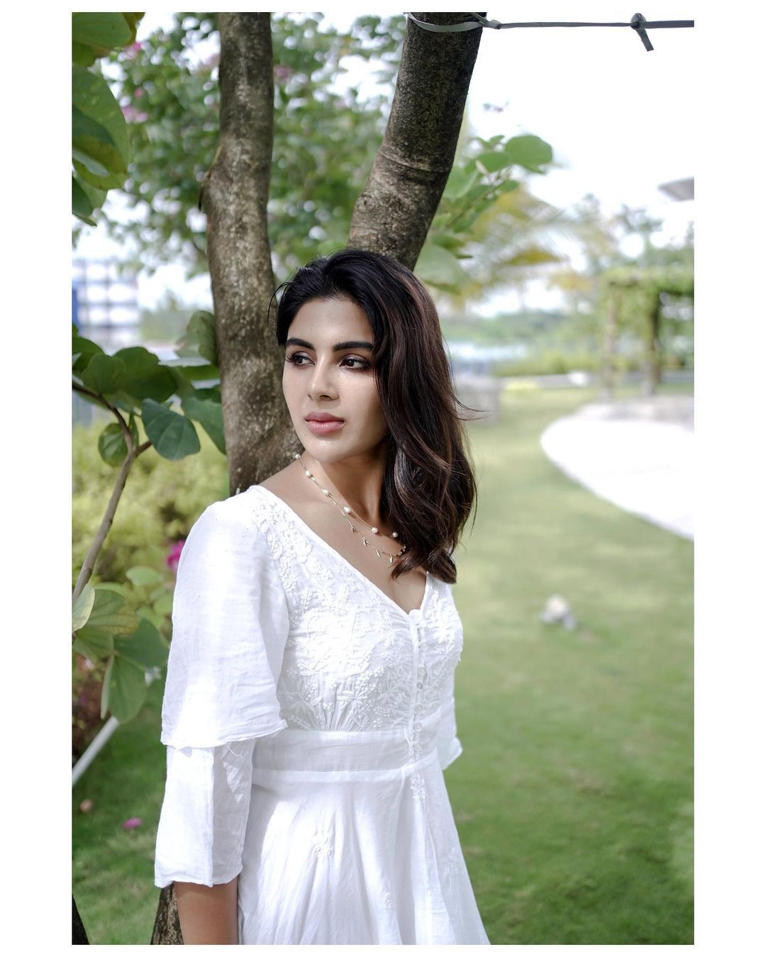 വെള്ളപ്പറവയായി തിളങ്ങി നടി സംയുക്ത മേനോന്‍; സമാന്തയെ പോലെയുണ്ടെന്ന് സോഷ്യല്‍ മീഡിയയില്‍ ആരാധകര്‍