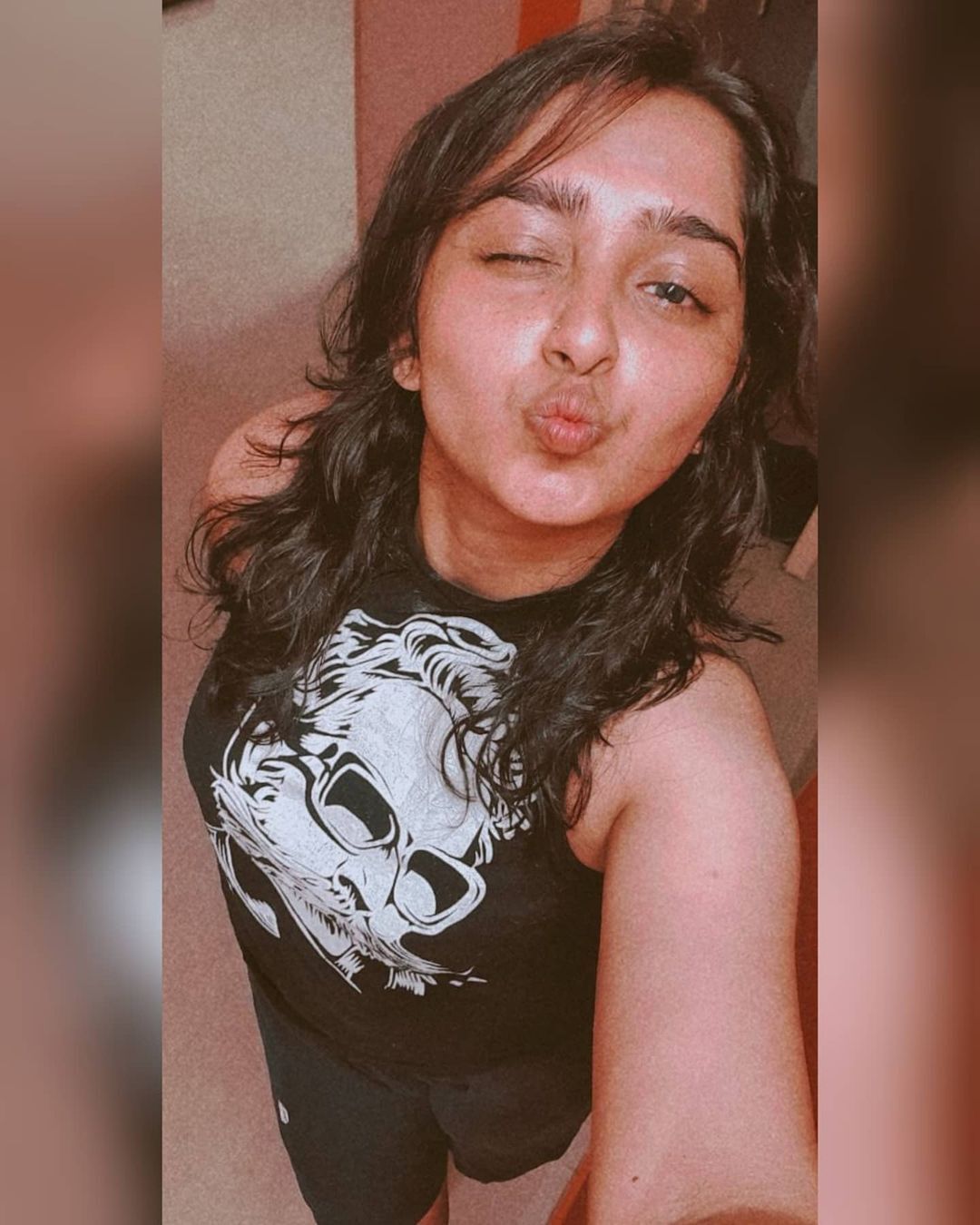 അമ്പോ ഇതെന്തൊരു മേക്കോവർ... സനുഷ വേറെ ലെവലാണ്, നടിയുടെ പുതിയ ചിത്രങ്ങൾ ഏറ്റെടുത്ത് ആരാധകർ