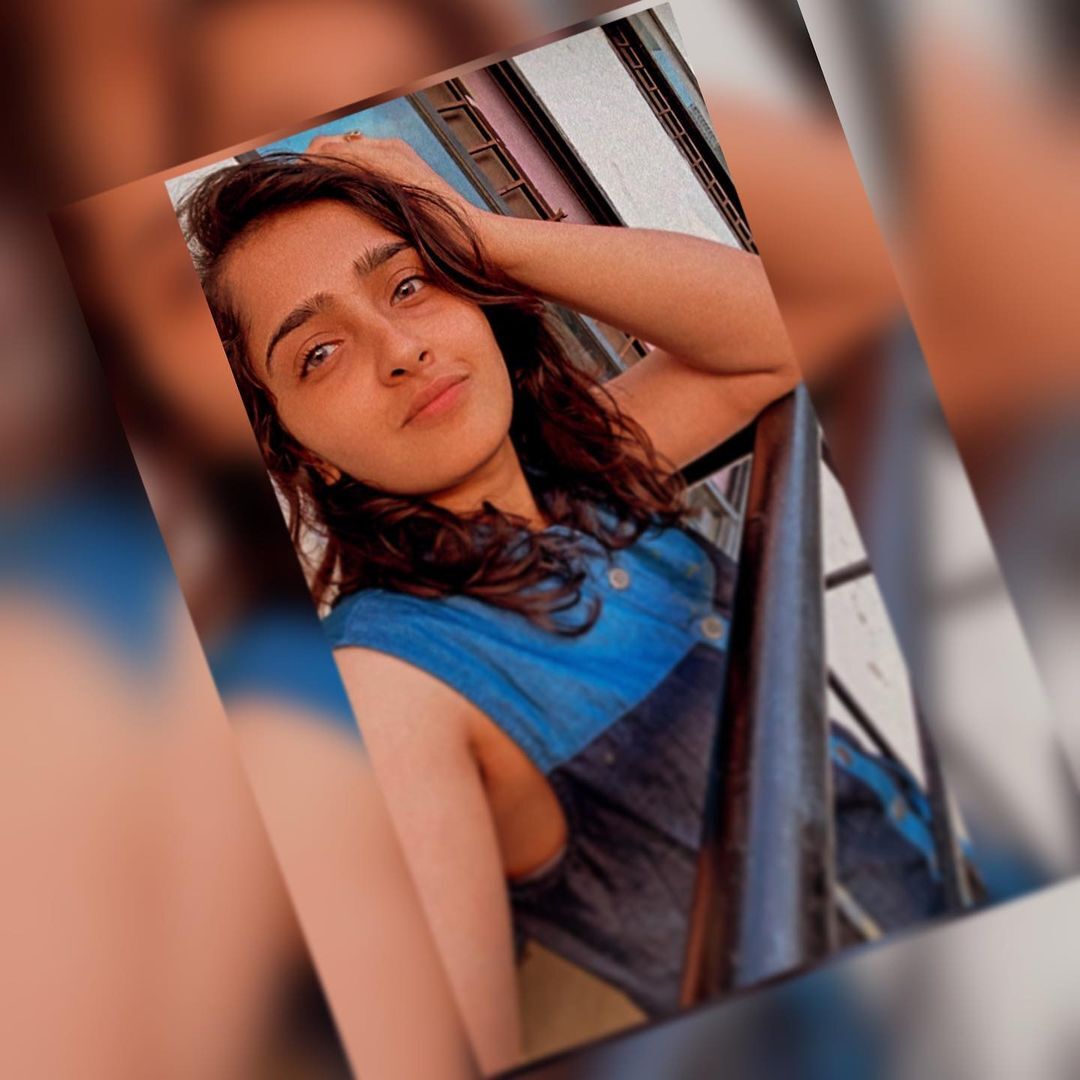 അമ്പോ ഇതെന്തൊരു മേക്കോവർ... സനുഷ വേറെ ലെവലാണ്, നടിയുടെ പുതിയ ചിത്രങ്ങൾ ഏറ്റെടുത്ത് ആരാധകർ