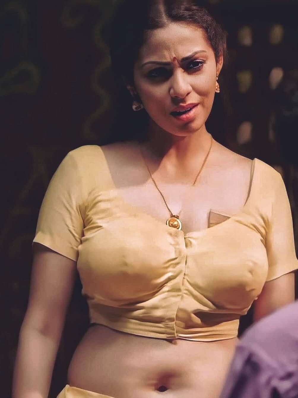 അന്യനിലെ നായിക സദയെ കണ്ടോ! വൈറലായി സദയുടെ പഴയ ഗ്ലാമറസ് ചിത്രങ്ങൾ