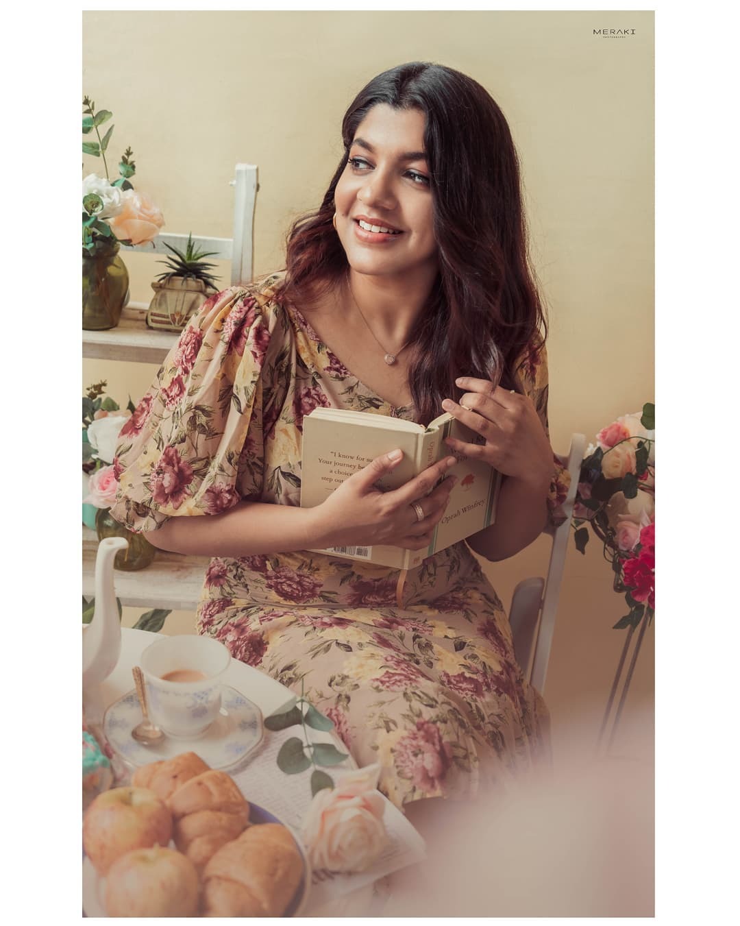 പുതുപുത്തന്‍ ലുക്കില്‍ അപര്‍ണ ബാലമുരളി; വൈറലായി പുതിയ ഫോട്ടോഷൂട്ട്