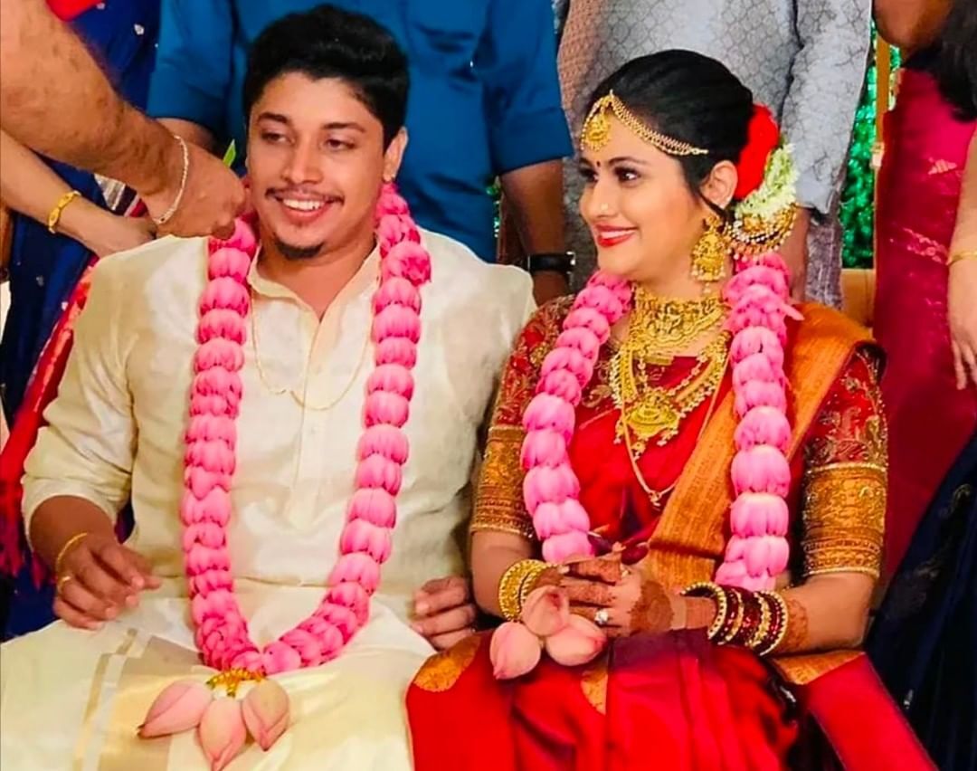 പ്രണയത്തിന് വീട്ടുകാരുടെ പച്ചക്കൊടി, ബിഗ് ബോസ് താരം എലീന പടിക്കൽ വിവാഹിതയായി,  ചിത്രങ്ങൾ