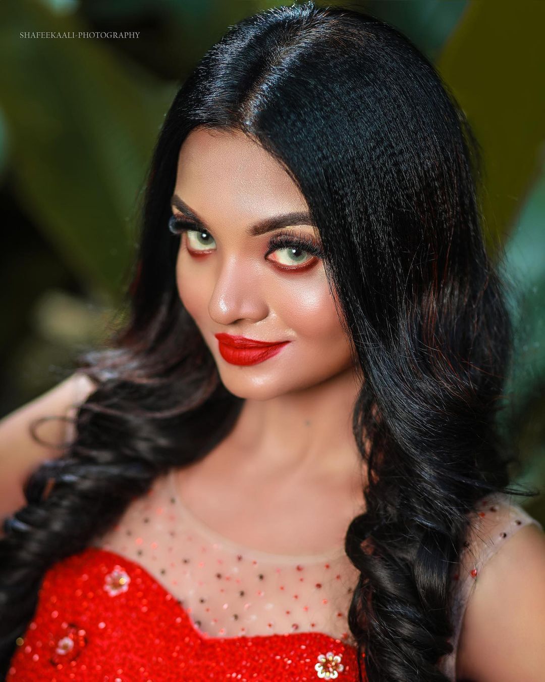 ചുവന്ന ഫ്രോക്കില്‍ തിളങ്ങി സൂര്യ മേനോന്‍; താരത്തിന്റെ ബിഗ് ബോസ് ഫിനാലെ ലുക്ക് വൈറലാകുന്നു