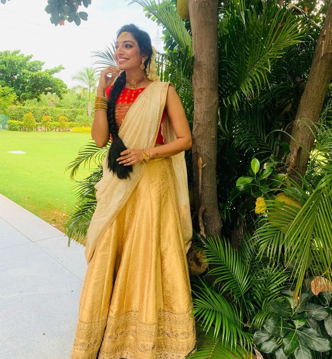 എന്താ ലുക്ക്! അണിഞ്ഞൊരുങ്ങി ബിഗ് ബോസ് താരം റിതു മന്ത്ര, പുതിയ ചിത്രങ്ങൾ വൈറൽ