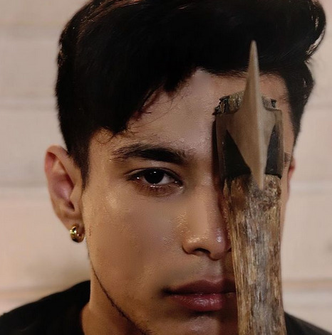 Bigg Boss OTT: कौन है Pratik Sehajpal? 