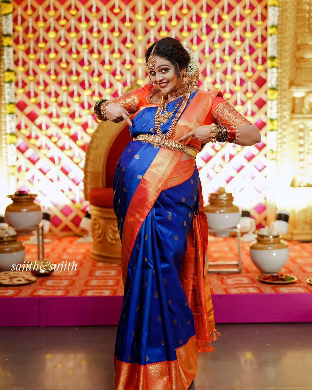 നിറ വയറുമായി നടി അശ്വതിയുടെ വളകാപ്പ് ചടങ്ങ്; സോഷ്യല്‍ മീഡിയയില്‍ വൈറലായി ചിത്രങ്ങള്‍