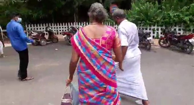 Couple Try to set them Into blaze In front of the district collector office in Tiruvallur
