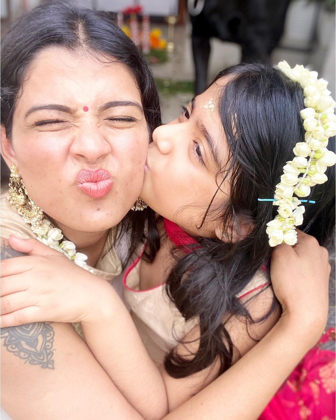 ''എന്റെ ജീവൻ എന്റെ കുഞ്ഞിന് വേണ്ടി മാത്രം..'' അമൃതയുടെ വാക്കുകൾ ബാലയെ ഉന്നം വെച്ചോ എന്ന് ആരാധകർ