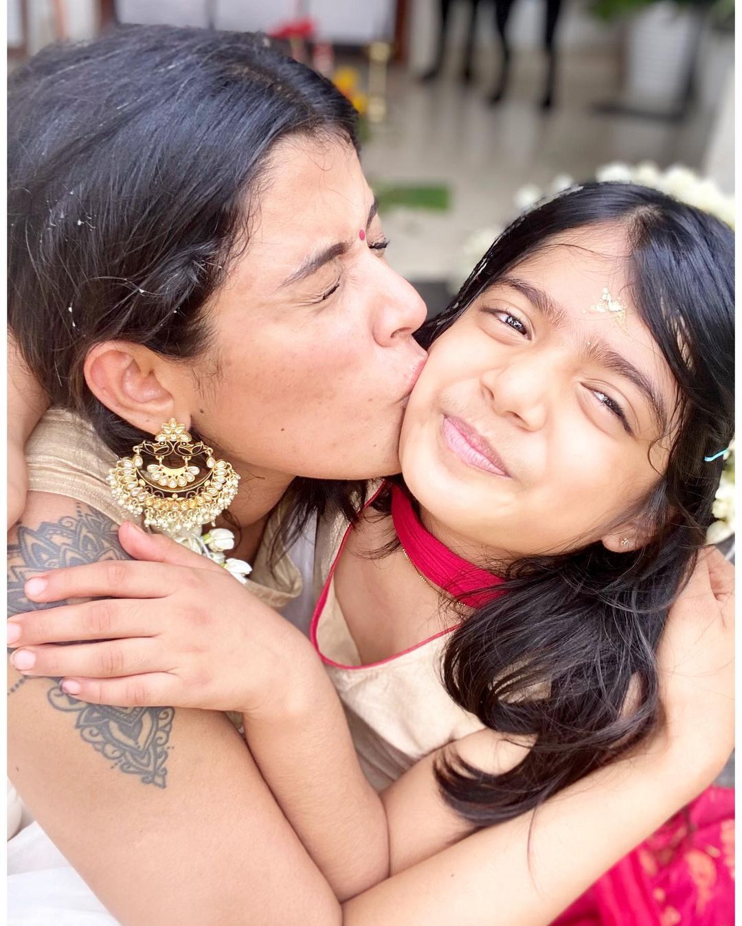 ''എന്റെ ജീവൻ എന്റെ കുഞ്ഞിന് വേണ്ടി മാത്രം..'' അമൃതയുടെ വാക്കുകൾ ബാലയെ ഉന്നം വെച്ചോ എന്ന് ആരാധകർ