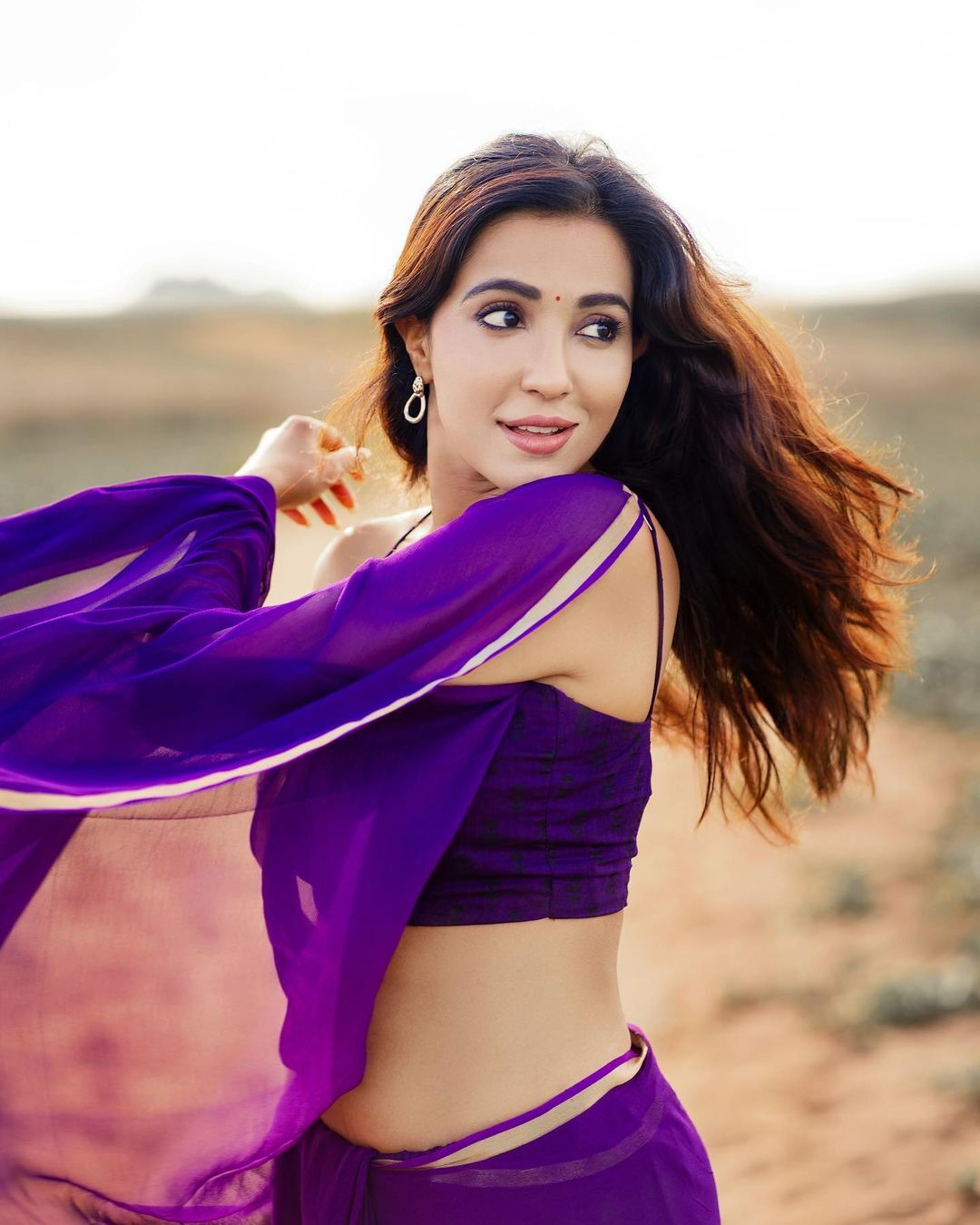 ഹോട്ട് ലുക്കില്‍ പാര്‍വ്വതി നായര്‍; സോഷ്യല്‍ മീഡിയയില്‍ ട്രെന്‍ഡിംഗായി പുതിയ ഫോട്ടോഷൂട്ട്