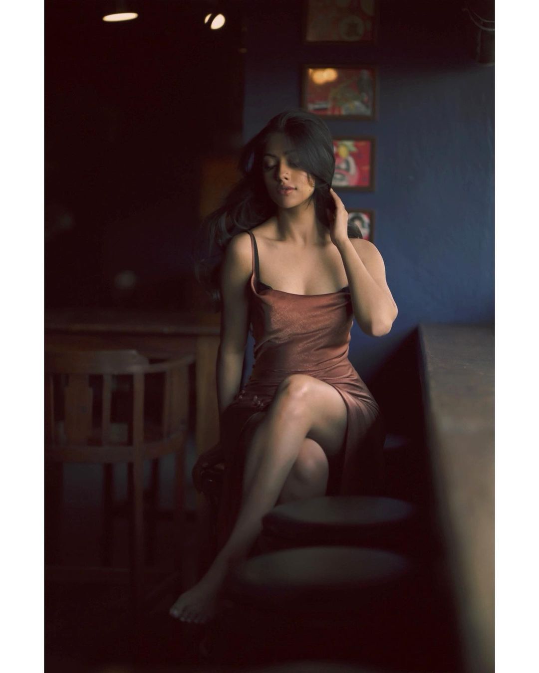 വീണ്ടും ഹോട്ട് ലുക്കിൽ ആരാധകരെ ഞെട്ടിച്ച് അനു ഇമ്മാനുവൽ... വൈറലായി ചിത്രങ്ങൾ