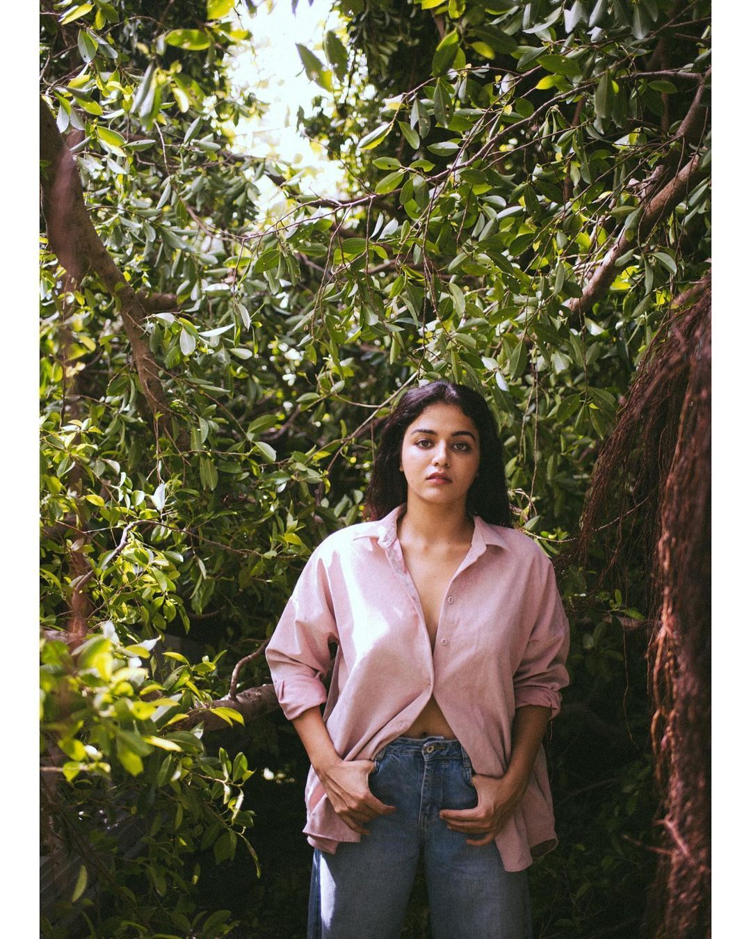 ഹോട്ട് ആന്റ് സോ കൂൾ...വാമിഖയുടെ പുതിയ ഫോട്ടോകൾ ഏറ്റെടുത്ത് ആരാധകർ